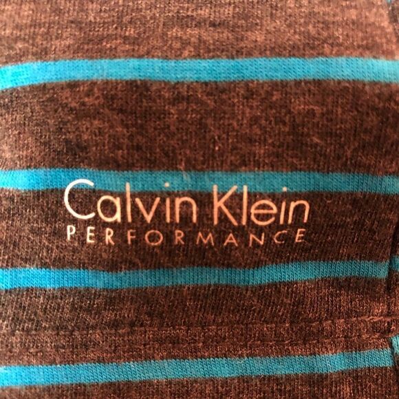 Calvin Klein performance shirt - Picture 4 of 5